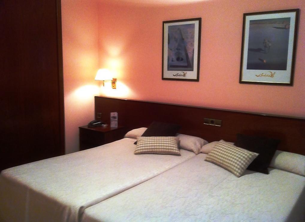 Hotel La Seu ラ・セウ・ドゥルジェイ 部屋 写真
