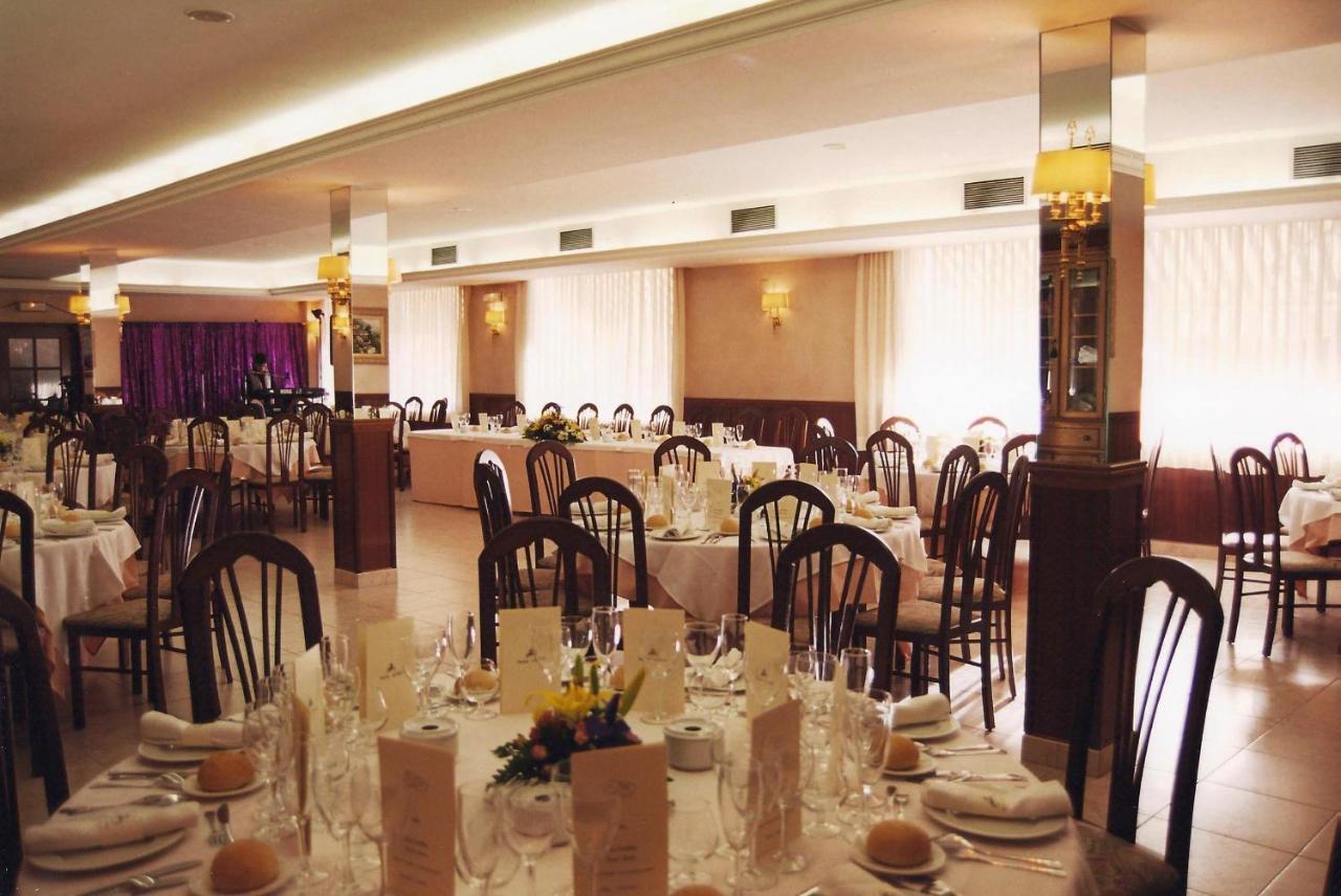 Hotel La Seu ラ・セウ・ドゥルジェイ エクステリア 写真